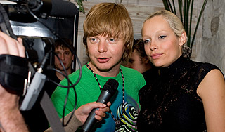 Правда о романе жены "Иванушки" и хоккеиста Правда о романе жены "Иванушки" и хоккеиста