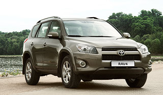 Toyota начала продажи нового RAV4 Toyota начала продажи нового RAV4