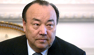 Рахимов надеется на Суркова Рахимов надеется на Суркова