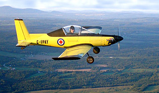 Во Флориде самолет аварийно сел на шоссе Во Флориде самолет аварийно сел на шоссе