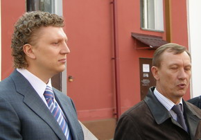 Робертович при поддержке Васильевича приступил к очередной операции захвата