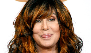 Певица Шер впервые запоет в кино Певица Шер впервые запоет в кино