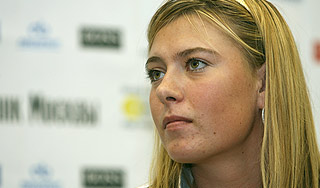 Шарапова покидает Wimbledon Шарапова покидает Wimbledon