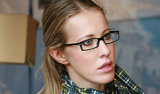 Почему сестра не общается с Ксюшей Собчак Почему сестра не общается с Ксюшей Собчак