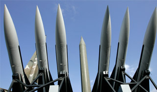 КНДР обещает сбивать японские самолеты КНДР обещает сбивать японские самолеты