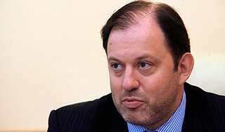 Митволь оформляется на работу к Лужкову Митволь оформляется на работу к Лужкову