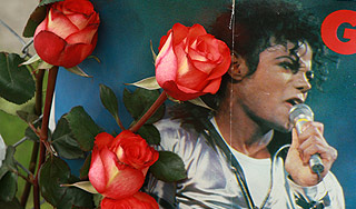 12 фанатов Джексона покончили с собой 12 фанатов Джексона покончили с собой