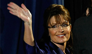 Скандальный губернатор уходит в отставку Скандальный губернатор уходит в отставку