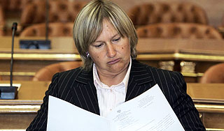 Жена Лужкова рассказала о доходах семьи Жена Лужкова рассказала о доходах семьи