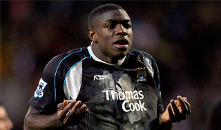 Известный футболист заболел свиным гриппом Известный футболист заболел свиным гриппом