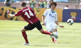 "Зенит" приблизился к лидерам чемпионата "Зенит" приблизился к лидерам чемпионата