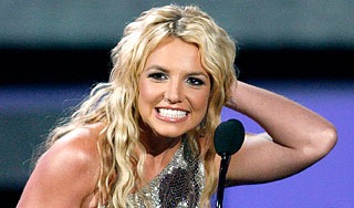 Престарелые фанаты перепели Бритни Спирс Престарелые фанаты перепели Бритни Спирс