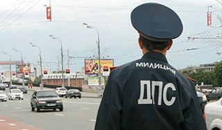 В Москве лже-гаишники ограбили бизнесмена В Москве лже-гаишники ограбили бизнесмена