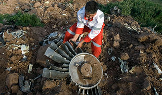 Найдены "черные ящики" рухнувшего Ту-154 Найдены "черные ящики" рухнувшего Ту-154