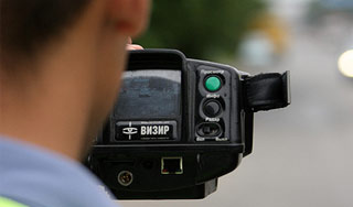 Сотрудники ГИБДД придумали новую засаду Сотрудники ГИБДД придумали новую засаду