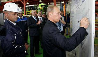 Путин прогнозирует экономический рост Путин прогнозирует экономический рост