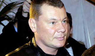 Владислав Галкин устроил стрельбу в баре Владислав Галкин устроил стрельбу в баре