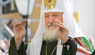 Патриарх возглавил литургию под небом Патриарх возглавил литургию под небом