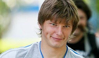 Аршавин поздравил десантников с днем ВДВ Аршавин поздравил десантников с днем ВДВ