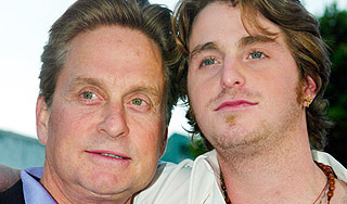 Сын Майкла Дугласа задержан наркополицией Сын Майкла Дугласа задержан наркополицией