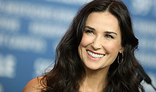 Деми Мур решила сменить фамилию Деми Мур решила сменить фамилию