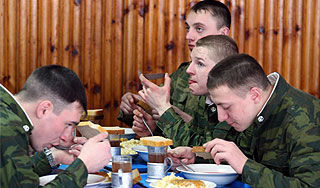 В подмосковной части отравились солдаты В подмосковной части отравились солдаты