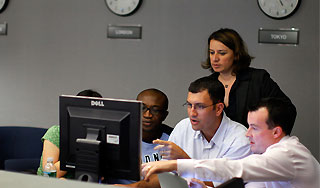 Аналитики банков ждут от США чуда Аналитики банков ждут от США чуда