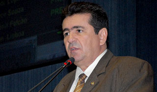 Телеведущий стал маньяком ради рейтинга Телеведущий стал маньяком ради рейтинга