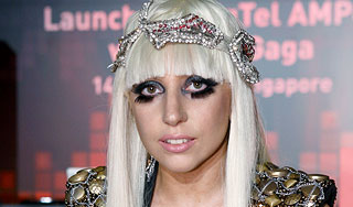 Певица Lady Gaga повергла зрителей в шок Певица Lady Gaga повергла зрителей в шок