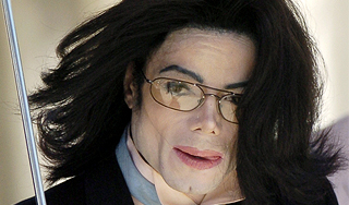 Готовы результаты вскрытия тела Джексона Готовы результаты вскрытия тела Джексона