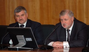 В Брянске прошла ассамблея Всемирного форума "Интеллектуальная Россия" Фото пресс-службы администрации Брянской области