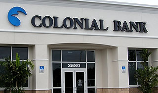 В США лопнул крупнейший банк В США лопнул крупнейший банк