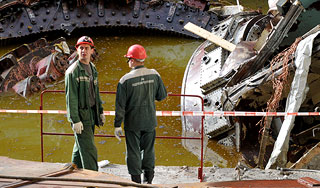 Саяно-Шушенская ГЭС отдала 66 человек Саяно-Шушенская ГЭС отдала 66 человек