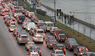 Школьники готовят пробки в мегаполисах Школьники готовят пробки в мегаполисах