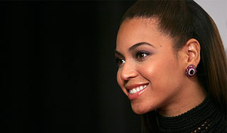 Бейонсе Ноулз названа "Женщиной года" Бейонсе Ноулз названа "Женщиной года"