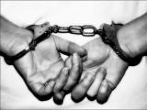 В Новозыбкове таксист изнасиловал 15-летнюю девушку