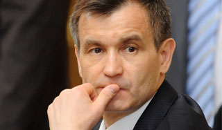 Нургалиев очистит МВД от непрофессионалов Нургалиев очистит МВД от непрофессионалов