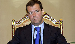 Губернаторов перевели на "ручной режим" Губернаторов перевели на "ручной режим"