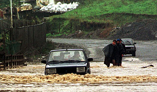 Ливни в Турции убили шестилетнюю девочку Ливни в Турции убили шестилетнюю девочку