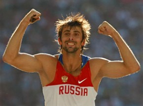 Александр Погорелов нашел невесту в Интернете