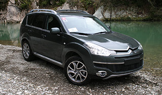 В новом кроссовере Citroen завелись роботы В новом кроссовере Citroen завелись роботы