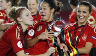 Немки отомстили за россиянок на Евро Немки отомстили за россиянок на Евро