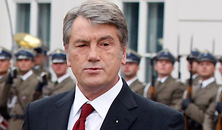 Охрана Ющенко побила знаменитого писателя Охрана Ющенко побила знаменитого писателя