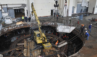 В Думе создана комиссия по ЧП на ГЭС В Думе создана комиссия по ЧП на ГЭС