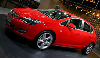 Opel Astra начнут собирать в России Opel Astra начнут собирать в России