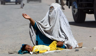 Беднейшим странам нужна экстренная помощь Беднейшим странам нужна экстренная помощь