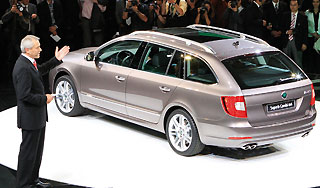 У Skoda появится огромный универсал Superb У Skoda появится огромный универсал Superb