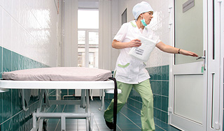 В России от A/H1N1 умерла женщина-врач В России от A/H1N1 умерла женщина-врач