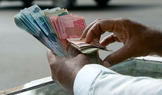 Азиатские страны объединит единая валюта Азиатские страны объединит единая валюта