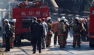 Поезд врезался в КамАЗ с ребенком Поезд врезался в КамАЗ с ребенком